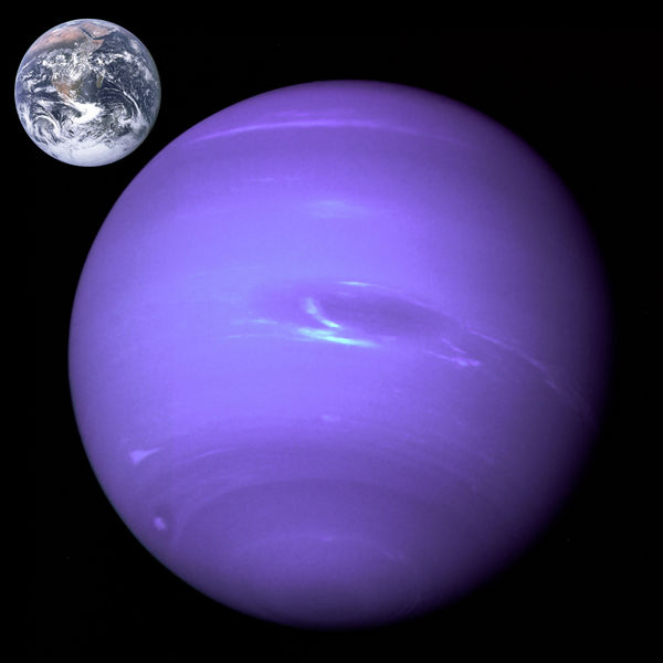 Neptun si Terra. Privire comparativa Neptun si Terra. Privire comparativa