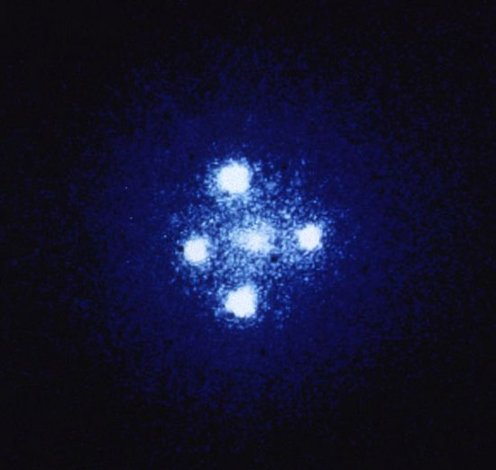 Lentilele gravitaţionale Lentilele gravitaţionale