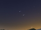 Jupiter, Venus si Mercur