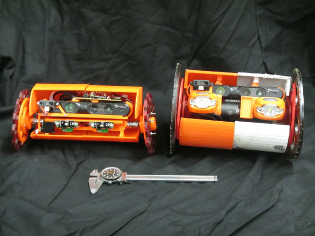 VulcanoBot1 si VulcanoBot2 VulcanoBot1 si VulcanoBot2