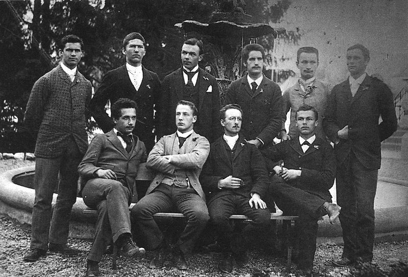 Einstein în anii de şcoală Einstein în anii de şcoală